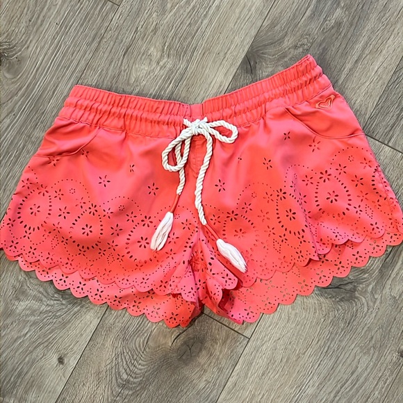 Roxy Pants - ROXY Stretch Waist Coral Eyelet Shorts Size Small